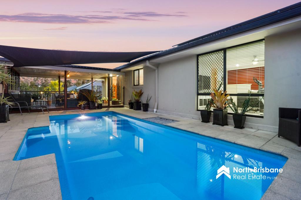 4 LOFTY CT, NARANGBA, QLD 4504