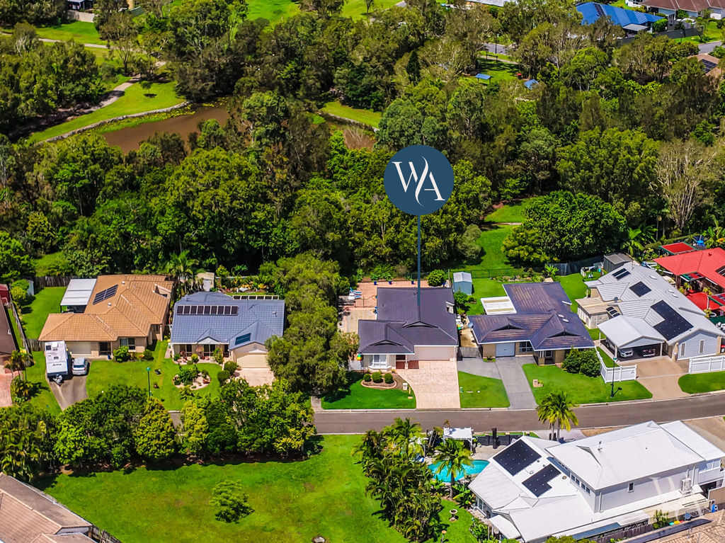 37 LAKESHORE PL, LITTLE MOUNTAIN, QLD 4551
