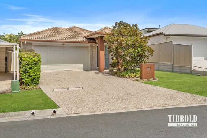 5 Prospect Cres, Victoria Point, QLD 4165