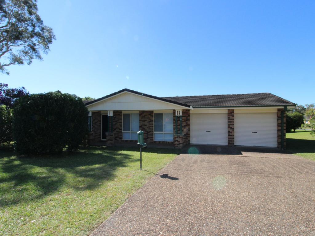 1 Regal Pl, Bomaderry, NSW 2541