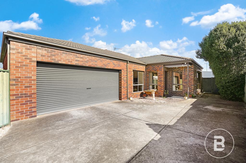 2/19 Westcliffe Cres, Sebastopol, VIC 3356