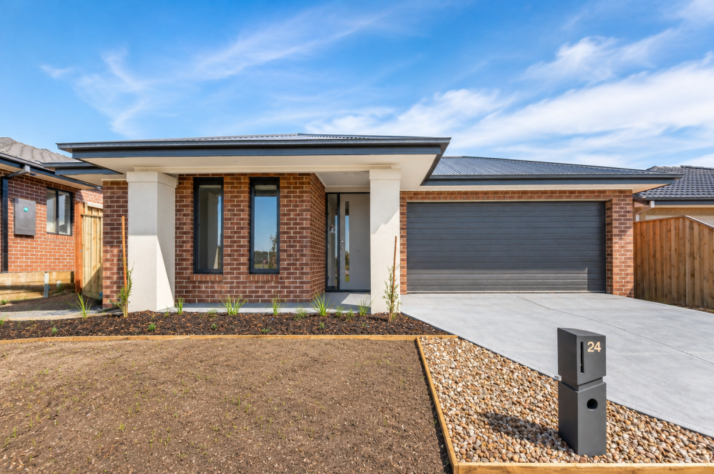 24 Munster Rd, Donnybrook, VIC 3064