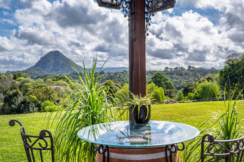 45 Beechtree Rd, Black Mountain, QLD 4563