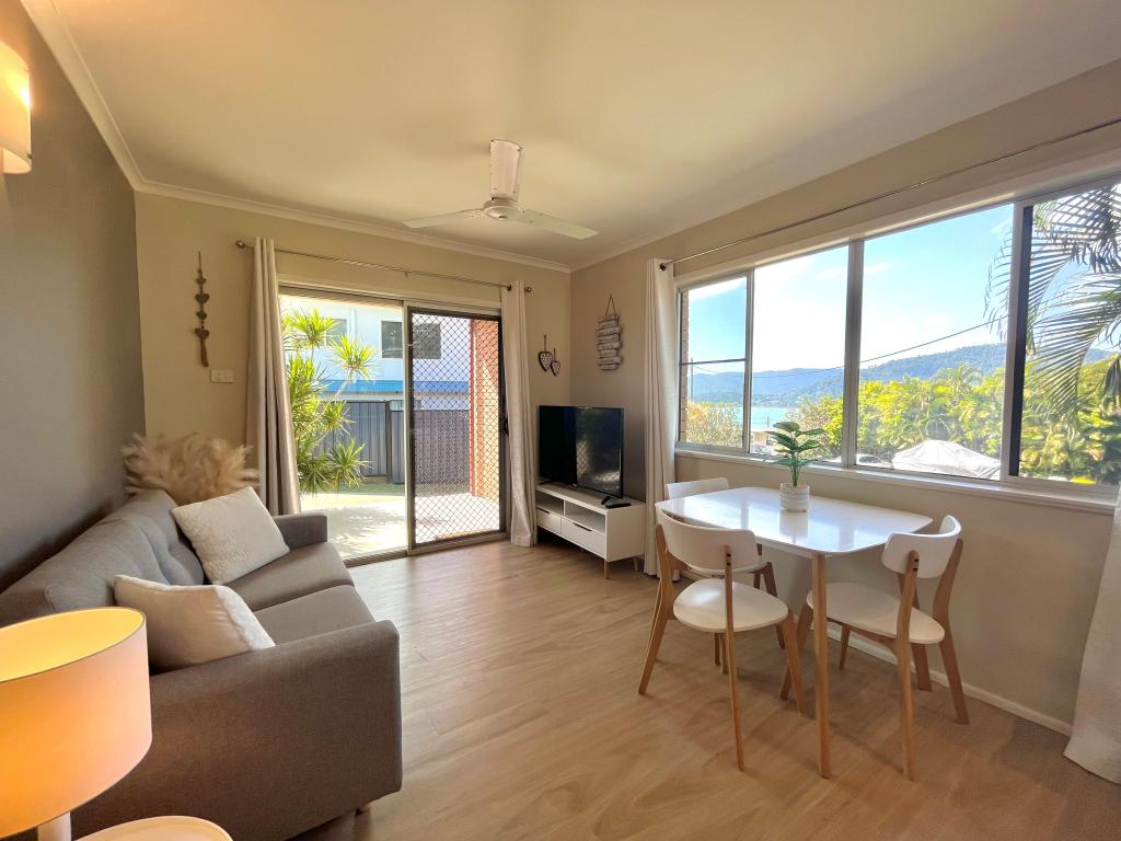 1/8 Simmons St, Airlie Beach, QLD 4802