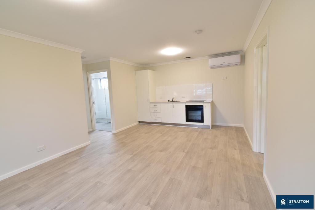 9 Hakea Rd, Camillo, WA 6111