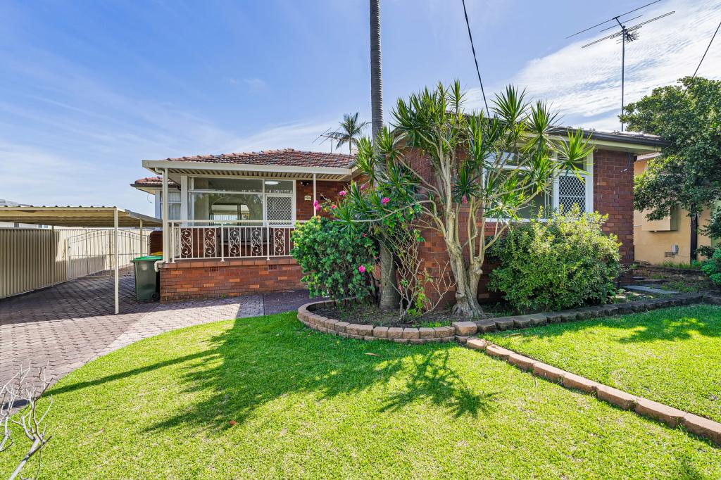 134 Flinders Rd, Georges Hall, NSW 2198