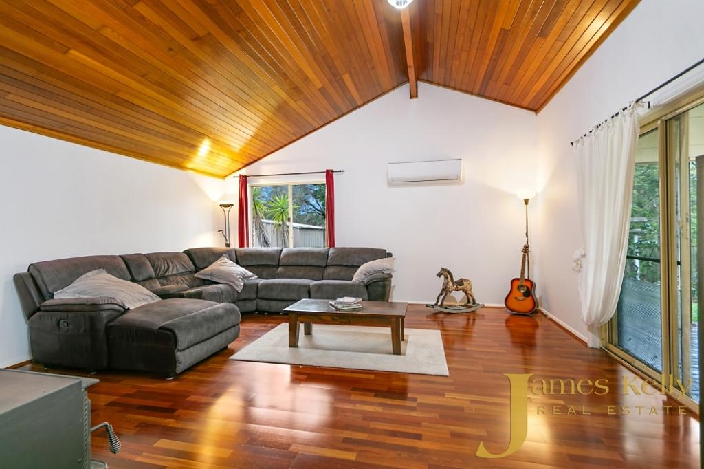 101 SUMMERFIELD AVE, QUAKERS HILL, NSW 2763