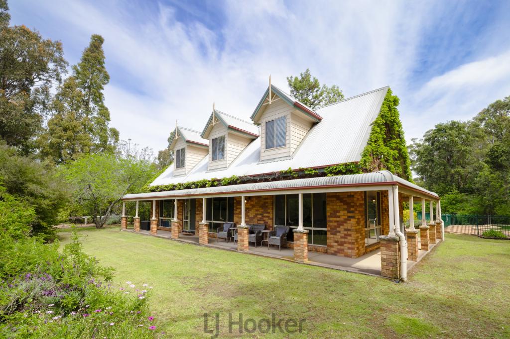 15 Mill Lane, Quorrobolong, NSW 2325