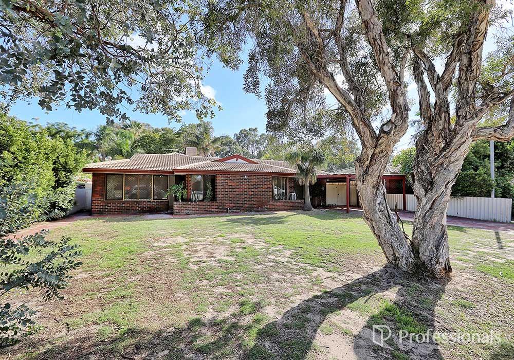 18 Tarata Way, Forrestfield, WA 6058
