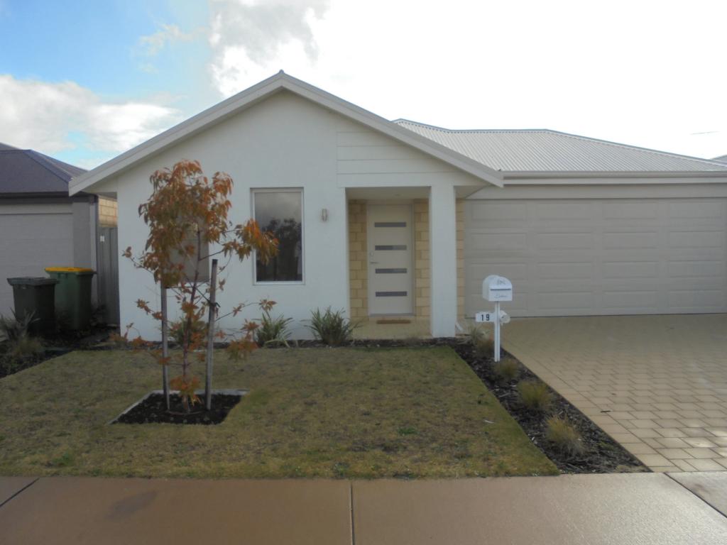 19 Blair St, South Yunderup, WA 6208