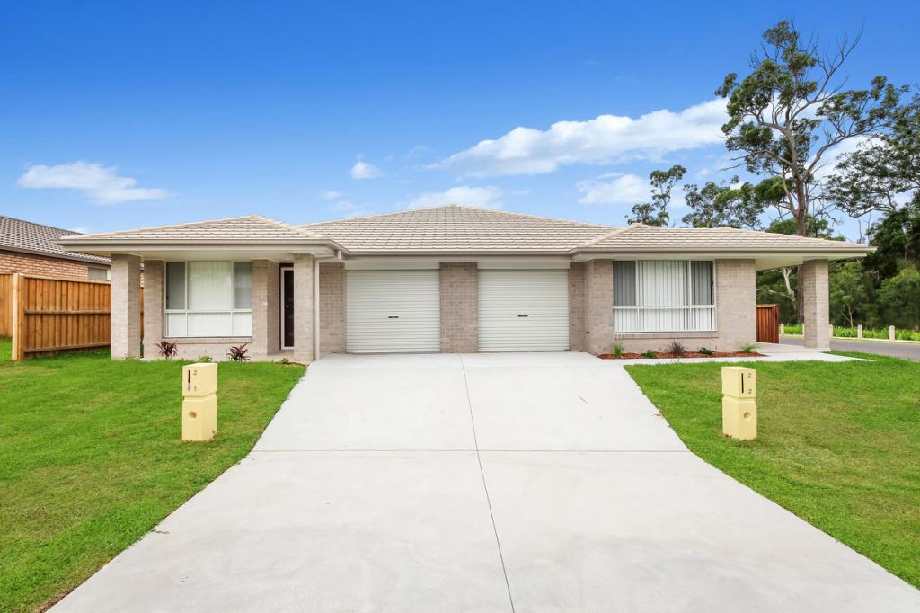 2/2 Academic St, Thrumster, NSW 2444