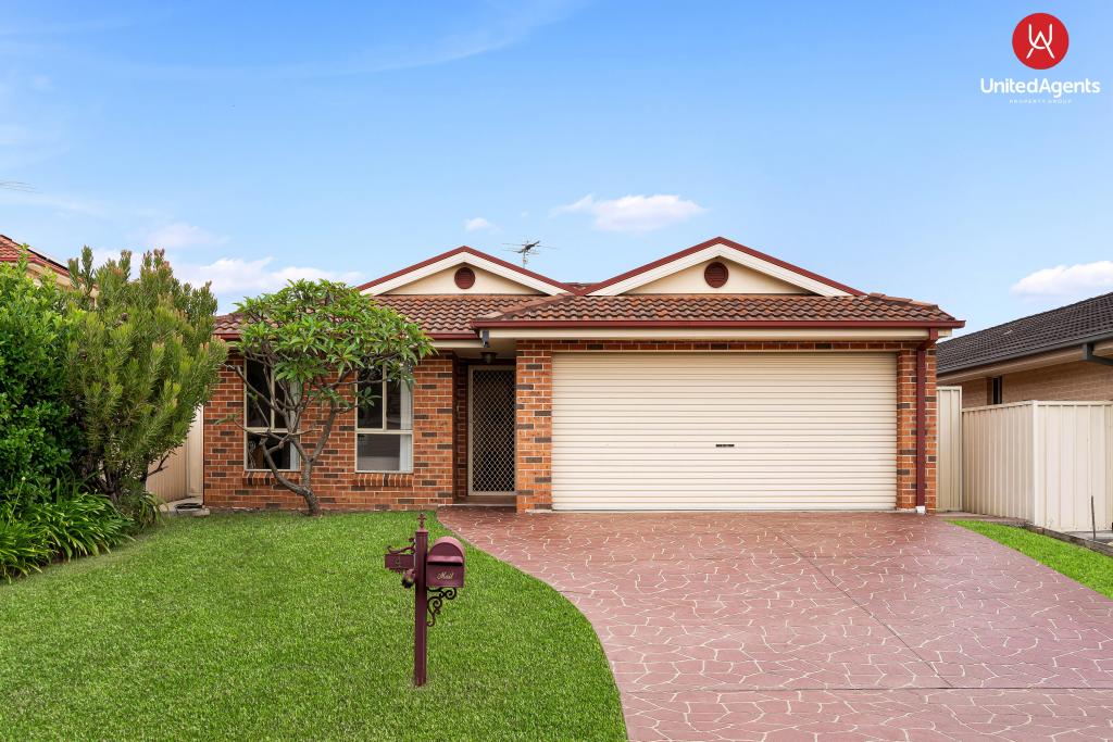 4 Mackeys St, Horningsea Park, NSW 2171