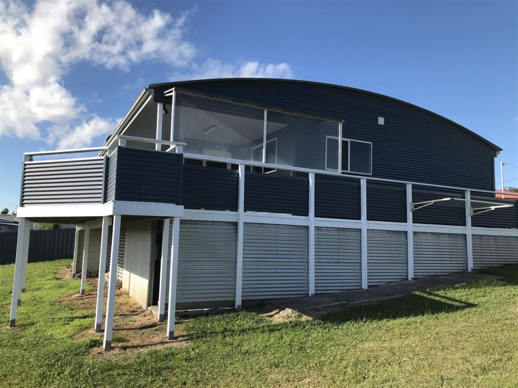 9 Barnett Cres, Bridport, TAS 7262