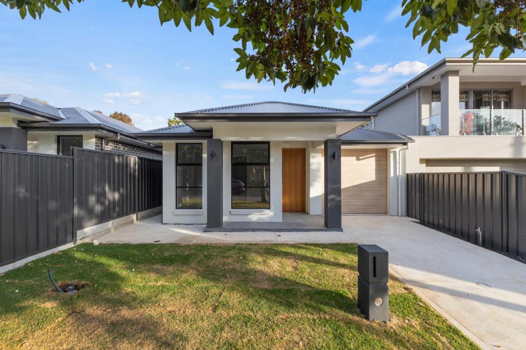 17 Gordon Ave, St Agnes, SA 5097