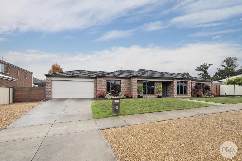 71 Hocking Ave, Mount Clear, VIC 3350