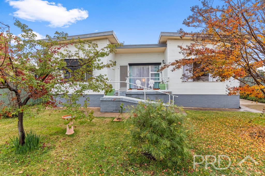 7 Tumut Plains Rd, Tumut, NSW 2720