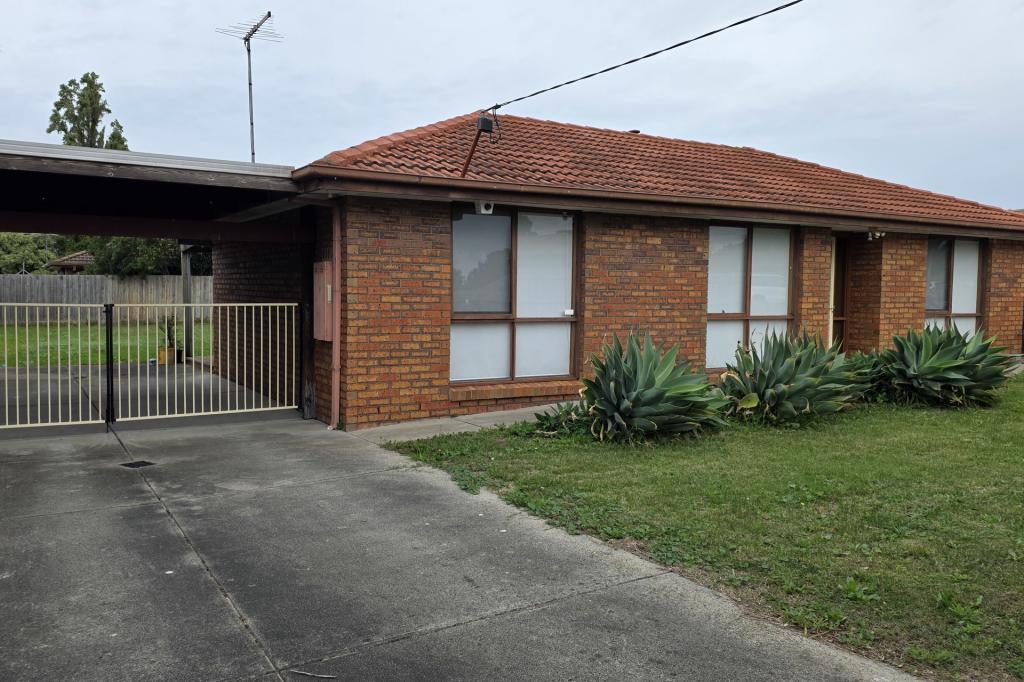 42 Fordholm Rd, Hampton Park, VIC 3976