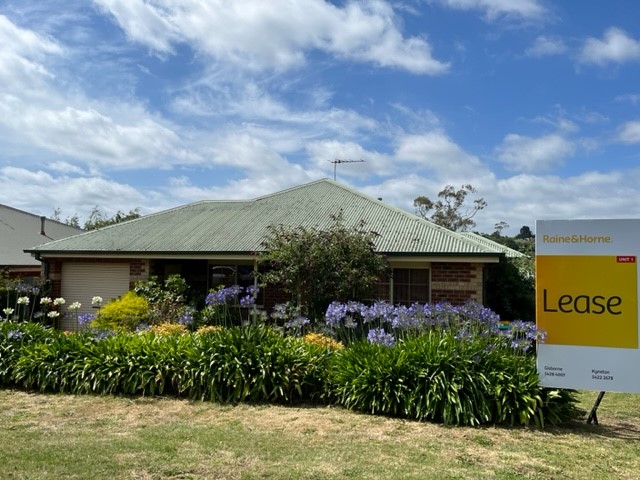 1/84a Hamilton St, Gisborne, VIC 3437