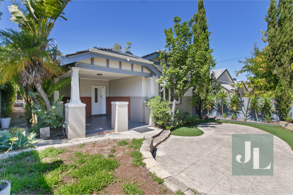 100 Dunedin St, Mount Hawthorn, WA 6016