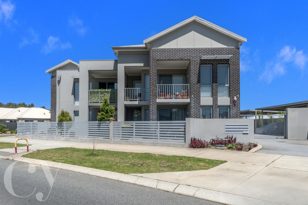 9/35 Honeywood Ave, Wandi, WA 6167