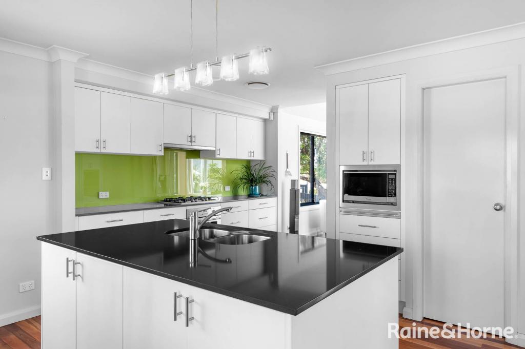 14 Lloyd St, Shoalhaven Heads, NSW 2535