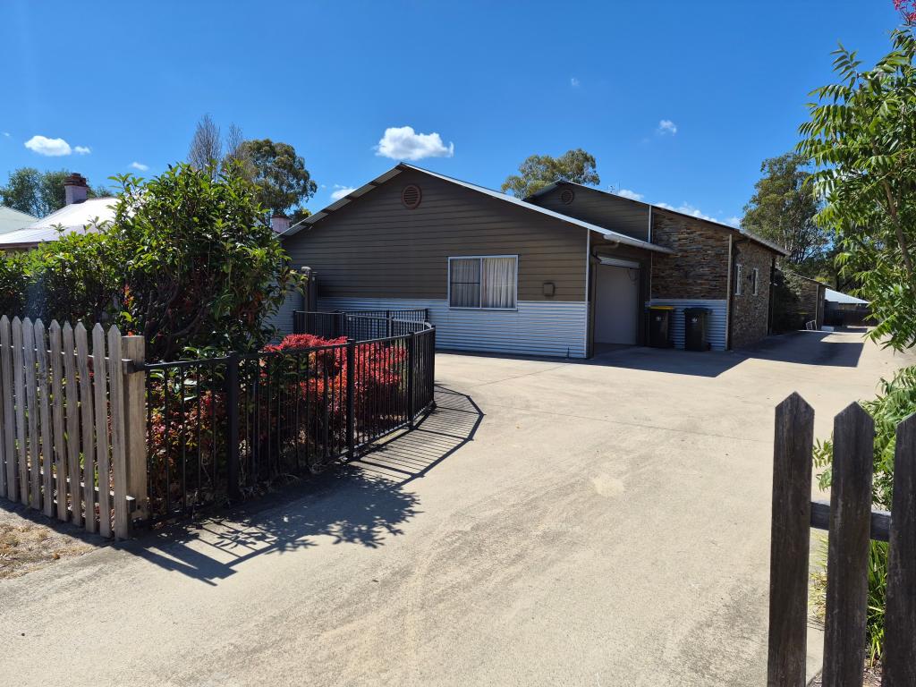 1/7a Mcglew St, Stanthorpe, QLD 4380