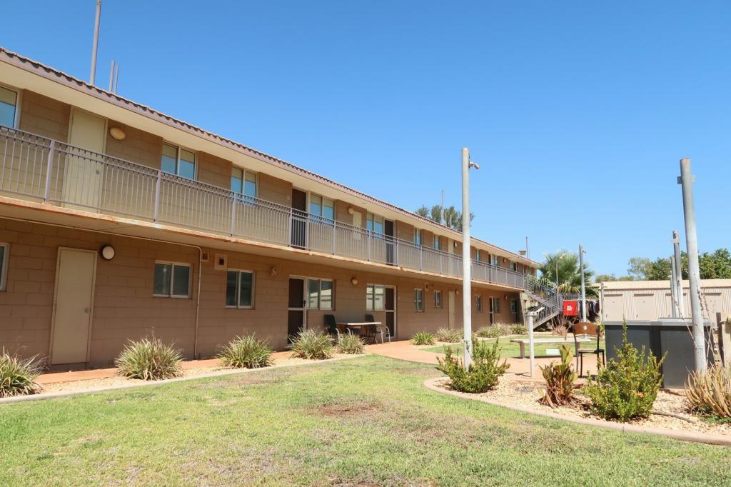 52/4 CLAM CT, SOUTH HEDLAND, WA 6722