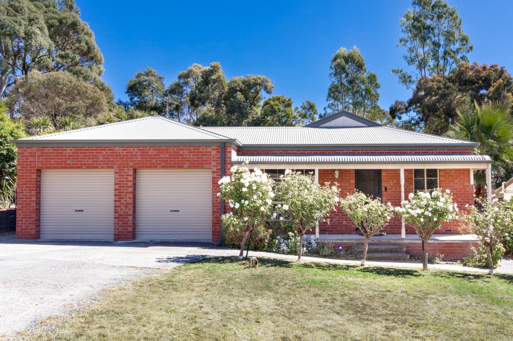 1a Ryan St, Brown Hill, VIC 3350