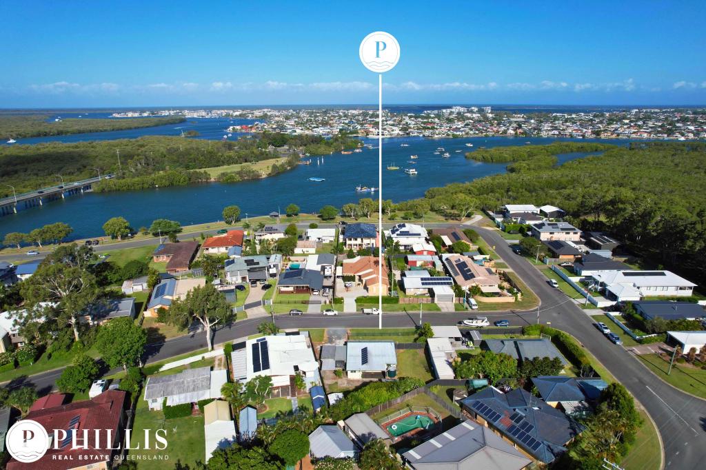4 Coombe Ave, Hope Island, QLD 4212