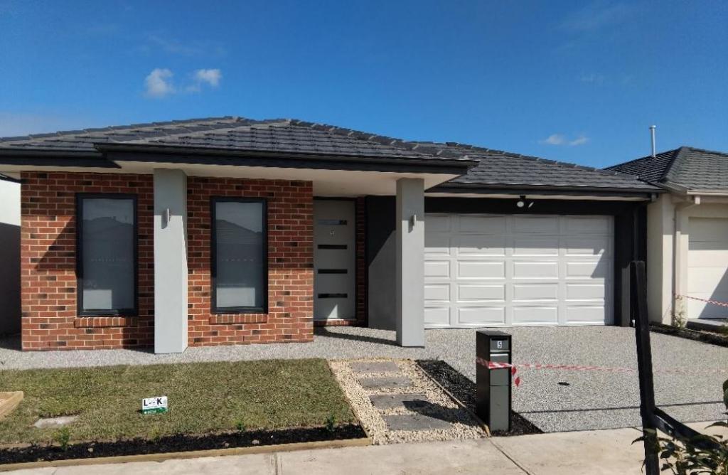5 Basilico St, Clyde, VIC 3978