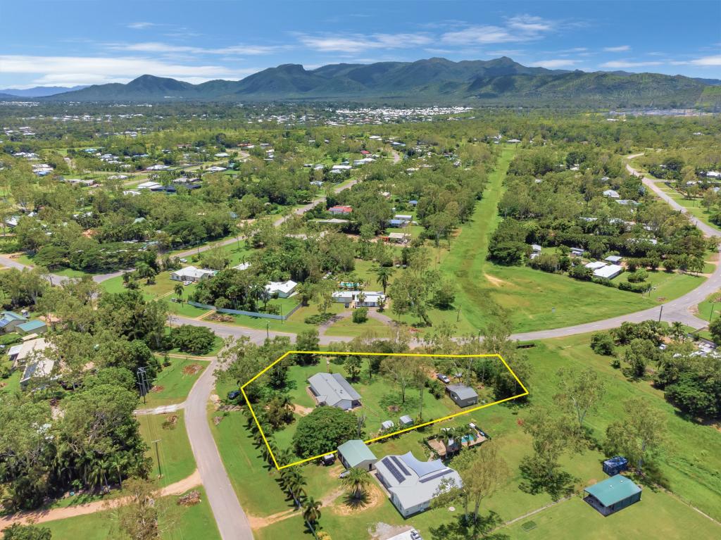 229 Kelso Dr, Kelso, QLD 4815