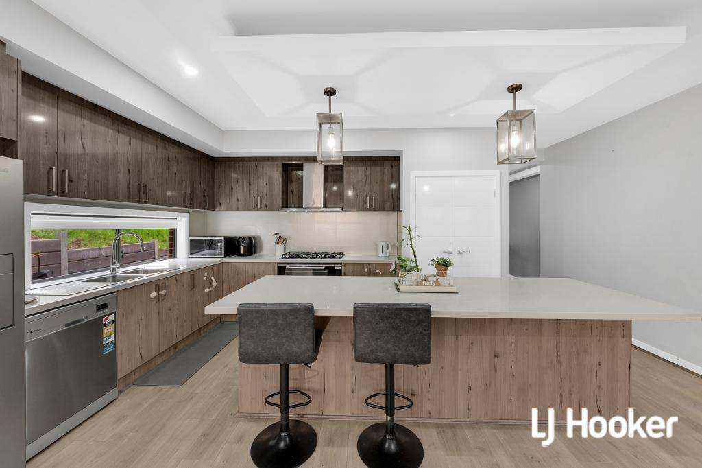 31 Lewis St, Darley, VIC 3340