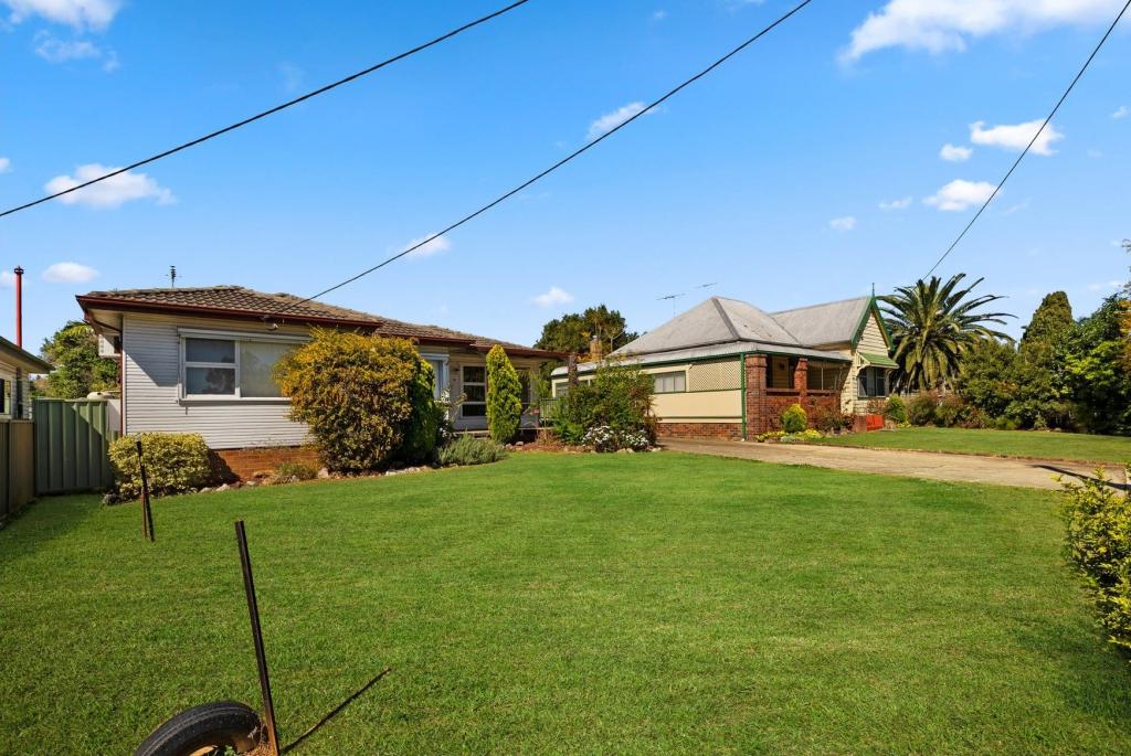 36 MAMRE RD, ST MARYS, NSW 2760