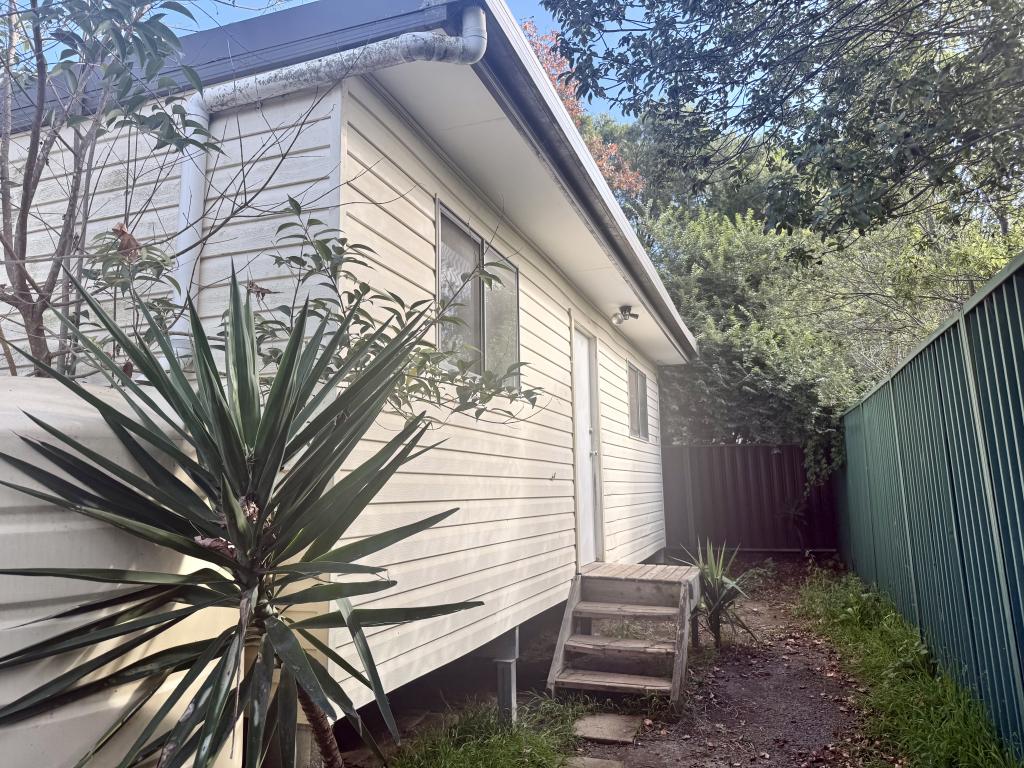 25a White Pde, St Marys, NSW 2760