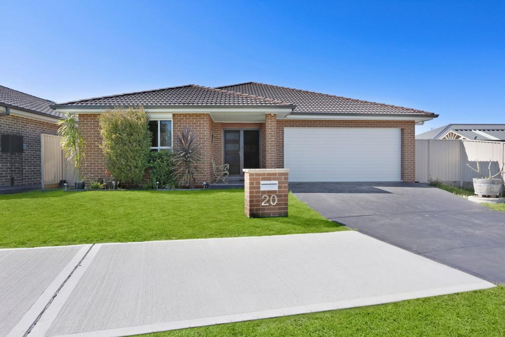 20 Plymouth Bvd, Spring Farm, NSW 2570
