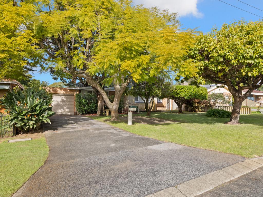 23 Saturn St, Beckenham, WA 6107