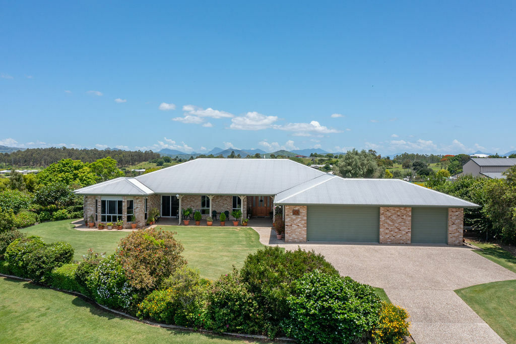 50-52 Berryman Cct, Hoya, QLD 4310