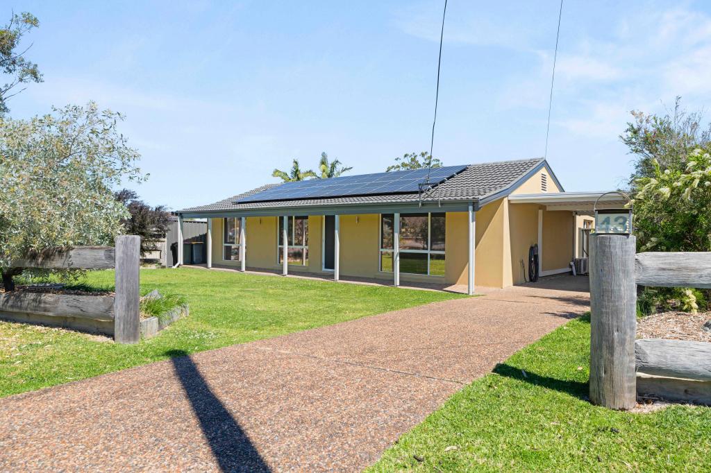 43 Tradewinds Ave, Sussex Inlet, NSW 2540