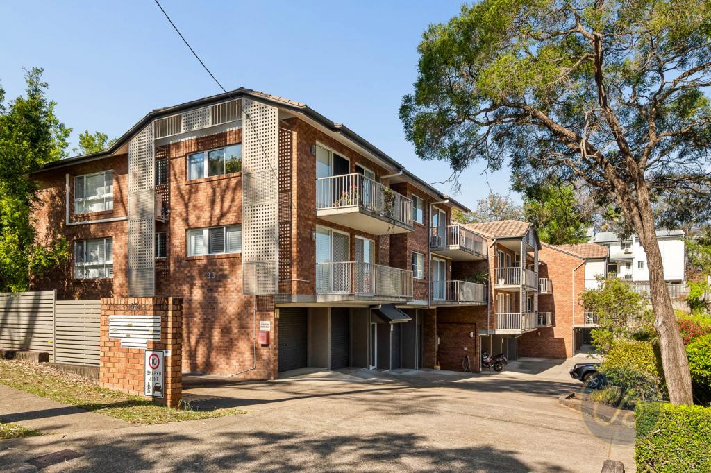 1/33 FREDERICK ST, TARINGA, QLD 4068