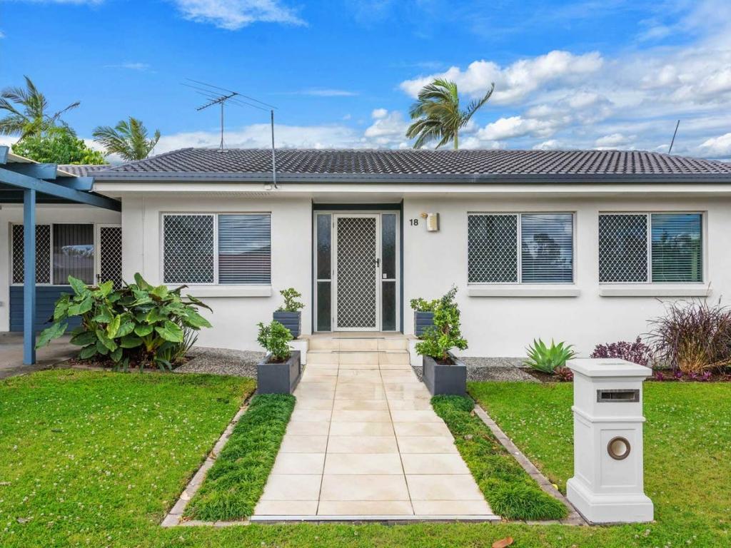 18 Penaton St, Corinda, QLD 4075