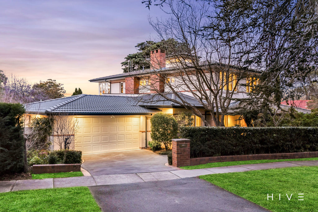 79a Dominion Cct, Deakin, ACT 2600