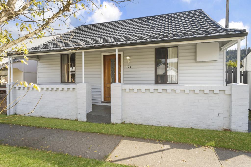 128 Inch St, Lithgow, NSW 2790