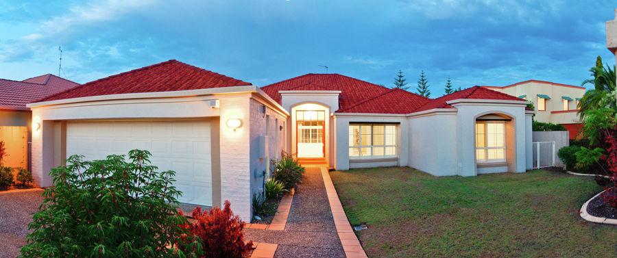 11 Julatten Dr, Robina, QLD 4226