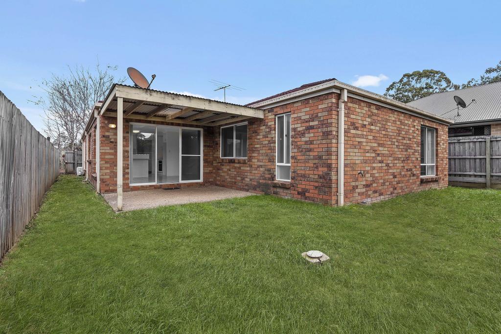 19 Grevillea Pl, Bridgeman Downs, QLD 4035