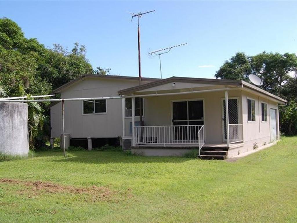 90597 Bruce Hwy, Sarina, QLD 4737