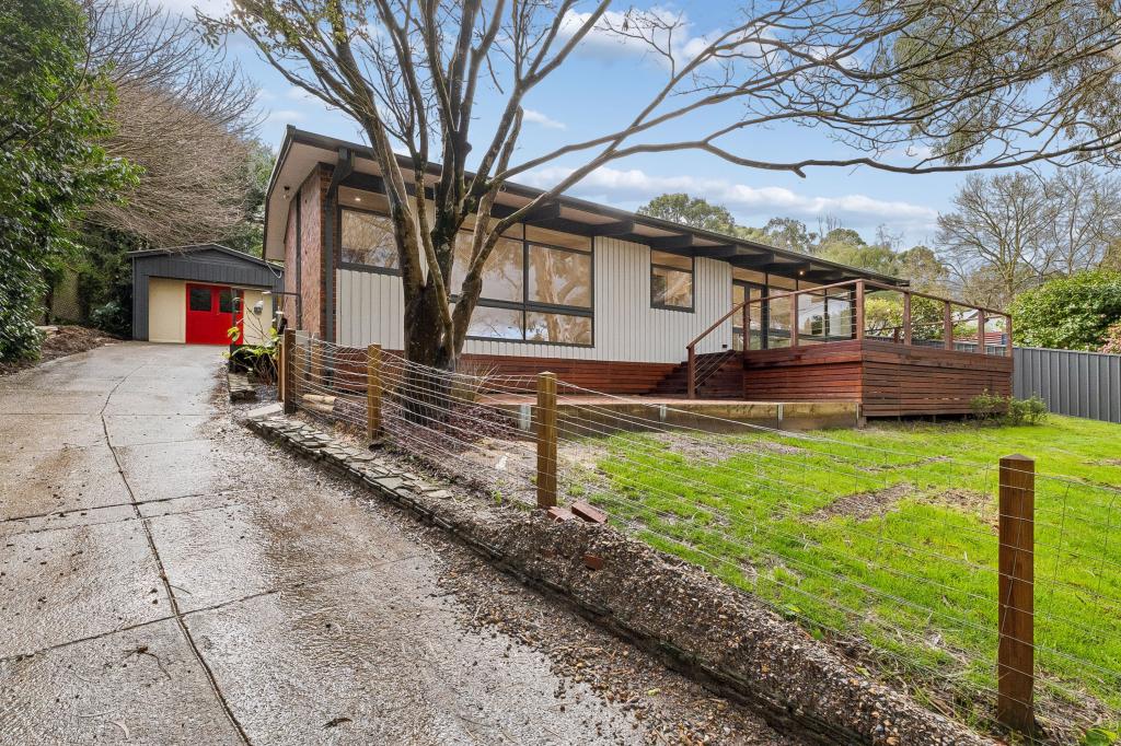 11 Protea Cres, Crafers, SA 5152