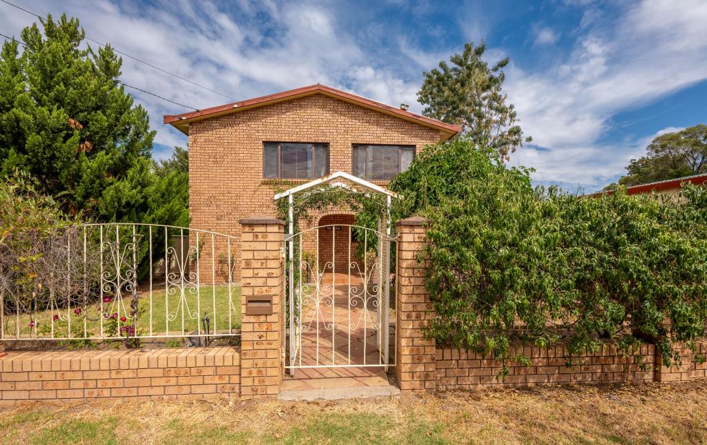8 Rae St, Forbes, NSW 2871