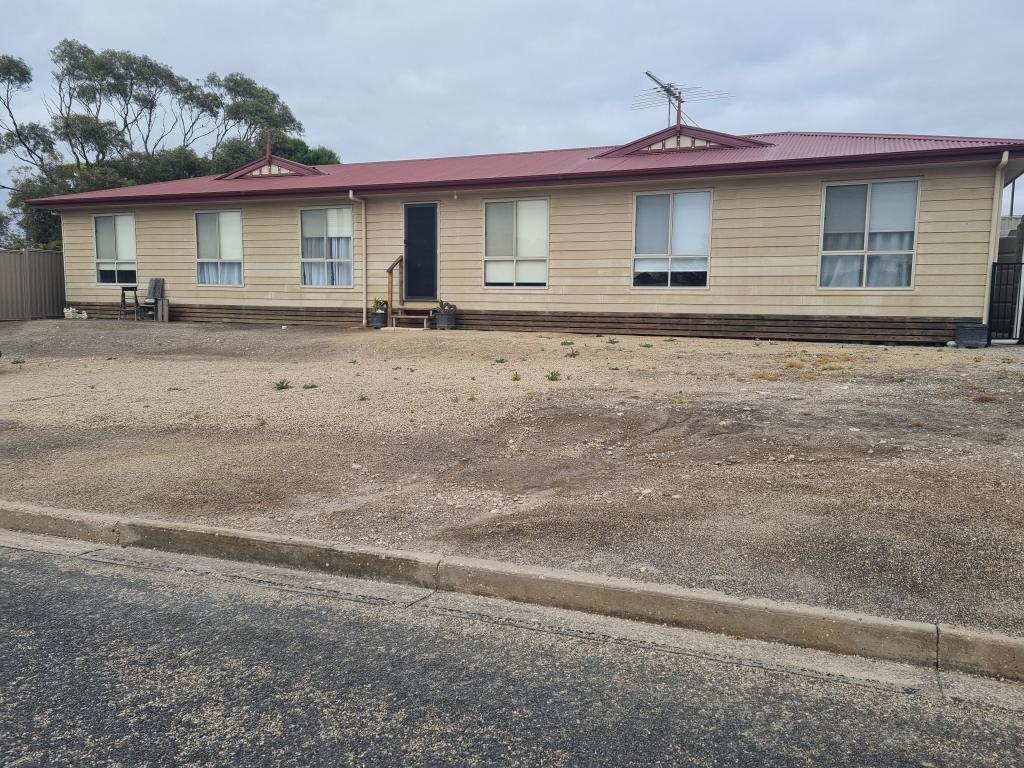 15 Mckenzie Ave, Warooka, SA 5577