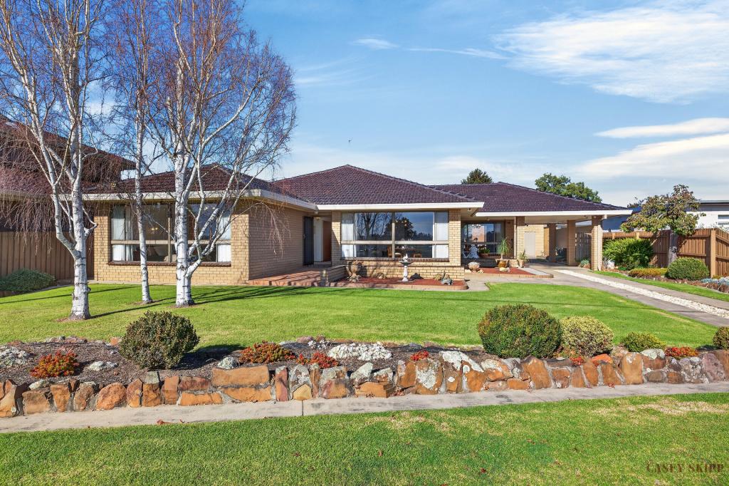 25 Williams Pde, Bairnsdale, VIC 3875