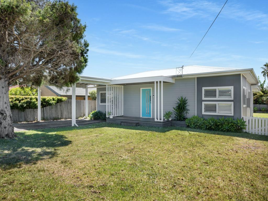 32 Glanville Rd, Sussex Inlet, NSW 2540